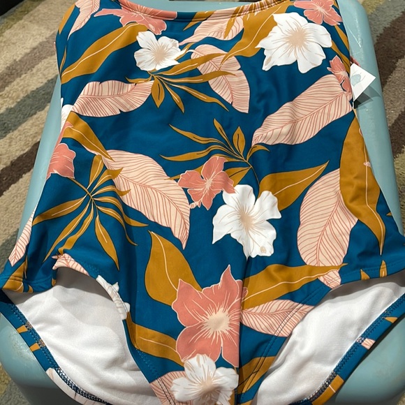 Other - New with Tags Size medium one piece Swim Suit floral design